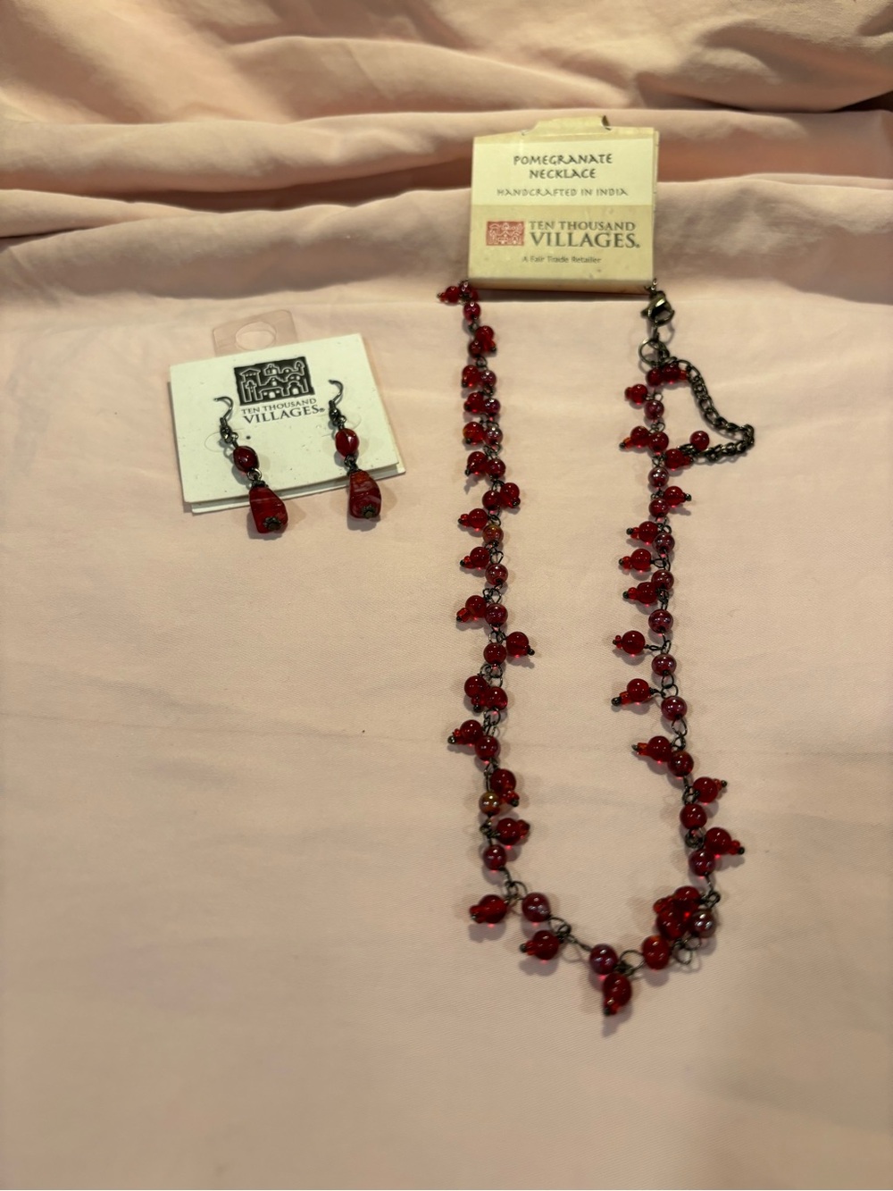 NWT Ten Thousand Villages Red Beaded Pomegranate Necklace and Earrings Set